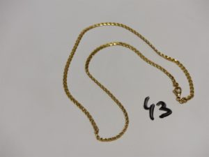 1 collier maille festonnée en or (L42cm). PB 5,6g