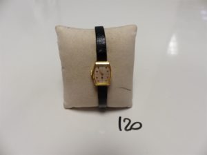 1 montre de dame de marque LIP boîtier en or (Ref28364) bracelet en cuir noir (L22cm). PB 11,5g