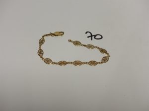 1 Bracelet en or à motifs filigranés (L21cm). PB 5,1g