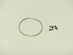 1 Bracelet jonc en or tordu (Diamètre 6,5cm). PB 9,4g