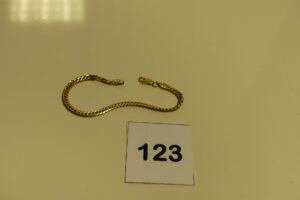 1 bracelet maille anglaise en or (L20cm, 1 peu abîmé). PB 5,8g