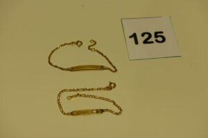 2 bracelets gourmette pour enfant en or (1 gravé "Majdouline L14cm)(1 gravé "Yanis" L14cm). PB 2,6g