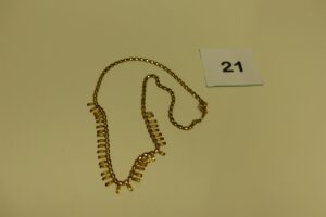 1 collier draperie en or (L42cm). PB 10,1g