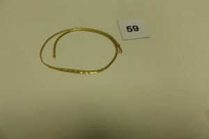 1 collier maille haricot en or (L44cm). PB 8g