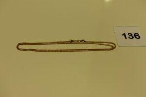 1 collier maille serpentine en or (L58cm). PB 6,8g