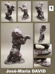 José Maria DAVID " ours debout" bronze à la cire perdue -ROY fonderie n 3/8 ( H 22cm)