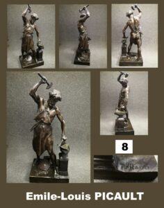 Emile-Louis PICAULT "Le forgeron" bronze à patine brune portant une inscription en latin "opus impobum omnia vincit" (un travail acharné vient à bout de tout) H 36cm