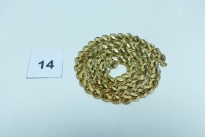 1 collier maille grain de melon en or (un peu cabossé, L80cm). PB 36,2g