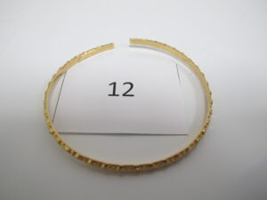 1 Bracelet en or ouvragé brisé.PB 16,70g