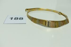 1 Collier draperie en or maille serpentine tricolore (L40cm). PB 28,8g
