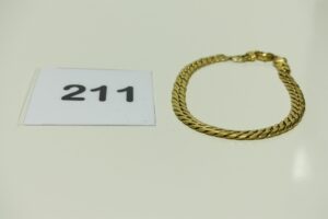 1 bracelet maille anglaise cassé en or. PB 6,9g