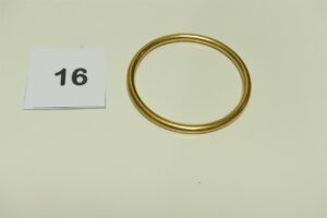 1 Bracelet jonc en or 750/1000 (Diamètre 6,5/7cm). PB 53,1g