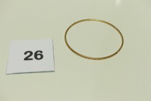 1 Bracelet jonc en or 750/1000 (Diamètre 6,5cm). PB 7g