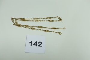 1 Chaîne en or 750/1000 à maillons filigranés (L 53cm)(fermoir métal). PB 10g