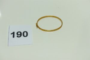1 Bracelet rigide et ouvrant pour enfant en or 750/1000 (Diamètre 3,5/4,5cm). PB 2,9g