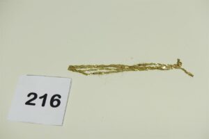 1 Chaîne maille torsadée en or 585/1000 (manque fermoir, L 44cm). PB 1,7g