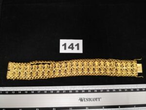 1 Bracelet en maille large (L21cm x2,8 chainette dessoudée) en or 750/1000 18k PB 44,6g