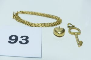 1 chaîne maille forçat (L51cm), 1 pendentif coeur et 1 pendentif clef orné de petites pierres. Le tout en or 750/1000 pour un PB 10,6g