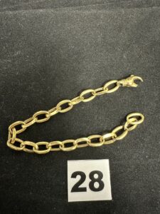 1 Bracelet à grosse maille tordue, fermoir cassé (L20cm). en or 750/1000 18k. PB 9,9g