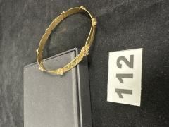 1 Bracelet rigide orné de petites boules decoratives (Diam7cm), en or 750/1000 18k. PB 16,7g