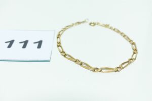 1 Bracelet maille alternée (L 20cm) en or 750/1000. PB 4,8g