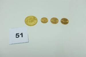 4 pièces en or 900/1000 (1 Respublica Bernesis )(2 de 20Frs suisse Helvetia 1969B/1980B)(1 de 5 pesos M1955). PB 43g