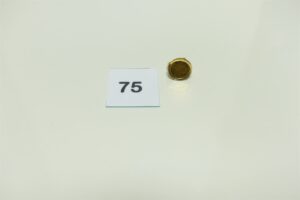 1 bague en or 750/1000 sertie d'une pièce de 10Frs en or 900/1000 (monture cassée). PB 6,4g