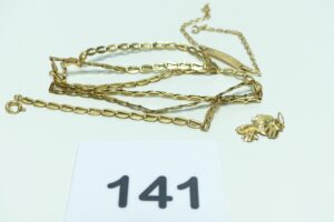 1 chaîne maille plate (L52cm) 1 bracelet pour enfant avec identité (manque fermoir,L13cm) et 1 petit pendentif à décor d'un palmier. Le tout en or 750/1000. PB 9,1g