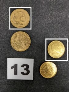 1 Napoleon III 10fr tete laurée année 1864 et 1 Marianne de 20fr année 1910 le tout en or 916/1000 . PB 9,7g
