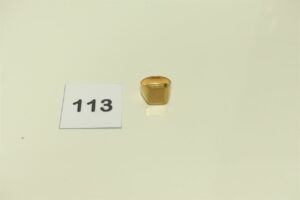 1 Chevalière en or 750/1000 (Td64). PB 8,5g