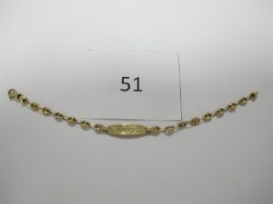 1 Bracelet d'enfant en or 18k(750/1000) maille grains de café avec plaque gravée"Inaya"(L14cm).PB 3,46g.