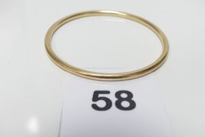 1 Bracelet jonc en or 750/1000 (diamètre 6,5cm). PB 29,1g
