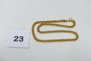 1 collier maille tressée en or 750/1000 (L43cm). PB 23,2g