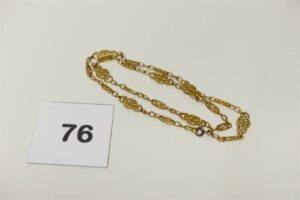 1 collier en or 750/1000 à maillons filigranés (L49cm). PB 12,4g