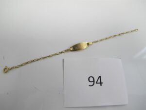 1 Bracelet d'enfant d'identité en or 18k(750/1000)gravé" Sylvain"(L13,5cm). PB 2,31g.