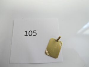 1 Plaque d'identité gravée recto-verso en or 18k(750/1000).PB 2,36g.