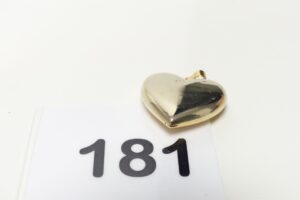 1 Pendentif coeur cabossé en or 750/1000 18k (bicolore, creux). PB 1,9g