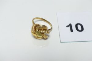 1 Bague en or 750/1000 18k, motif central floral (td60). PB 6,9g
