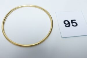 1 Bracelet jonc en or 750/1000 18k (diamètre 6,5cm). PB 21,6g