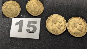 2 Pieces Napoléon III de 20fr en or 900/1000 20,6g. PB 12,82g