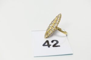 1 bague marquise en or 750/1000 18k ornée de pierres (Td 54). PB 6,3g
