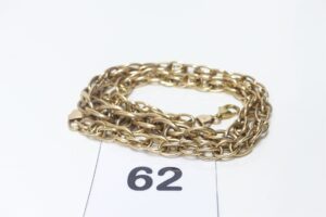 1 collier maille tressée en or 375/1000 9k (L48cm). PB 13,6g