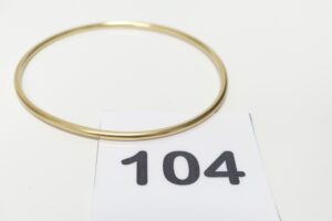 1 Bracelet jonc en or 750/1000 18k (diamètre 5,5cm). PB 10g