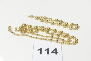 1 Collier boules en or 750/1000 18k (L45cm) et 1 bracelet boules très cabossées en or 750/1000 18k. PB 13,9g