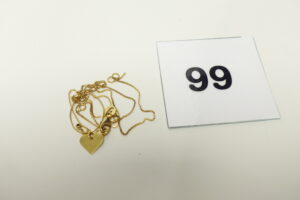 1 Collier chaîne détériorée or 750/1000 (18K) centré de 2 pendentifs. PB 1,8g